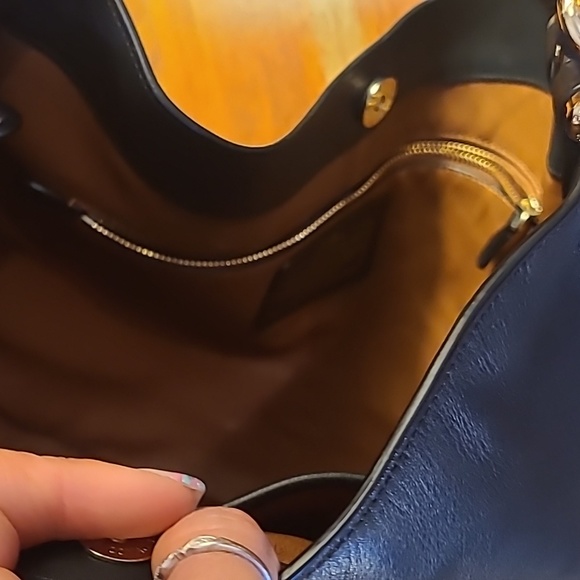 Authentic Coach Purse - Picture 6 of 8